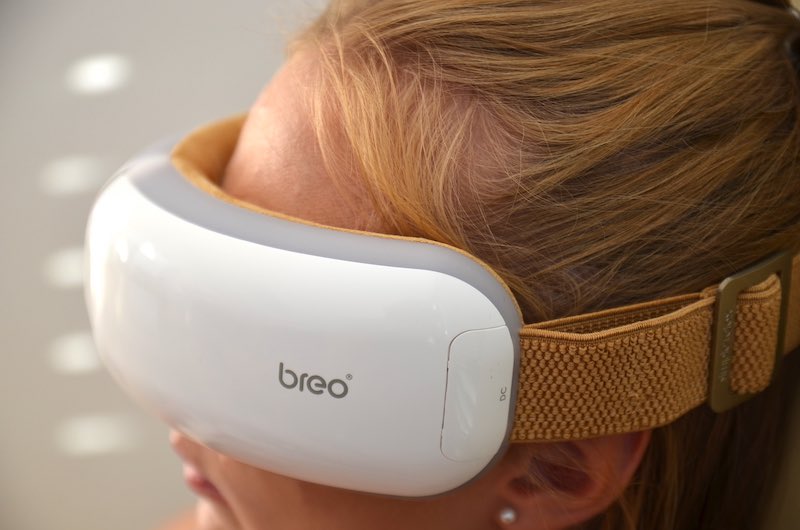 breo Augenmassagegerät Test: Eine Auszeit für gestresste Augen