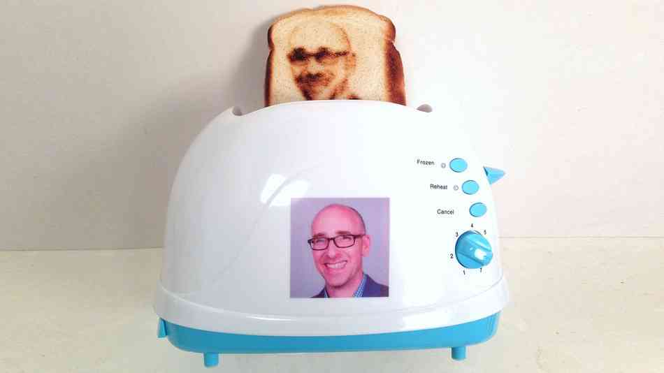 Lance Toast