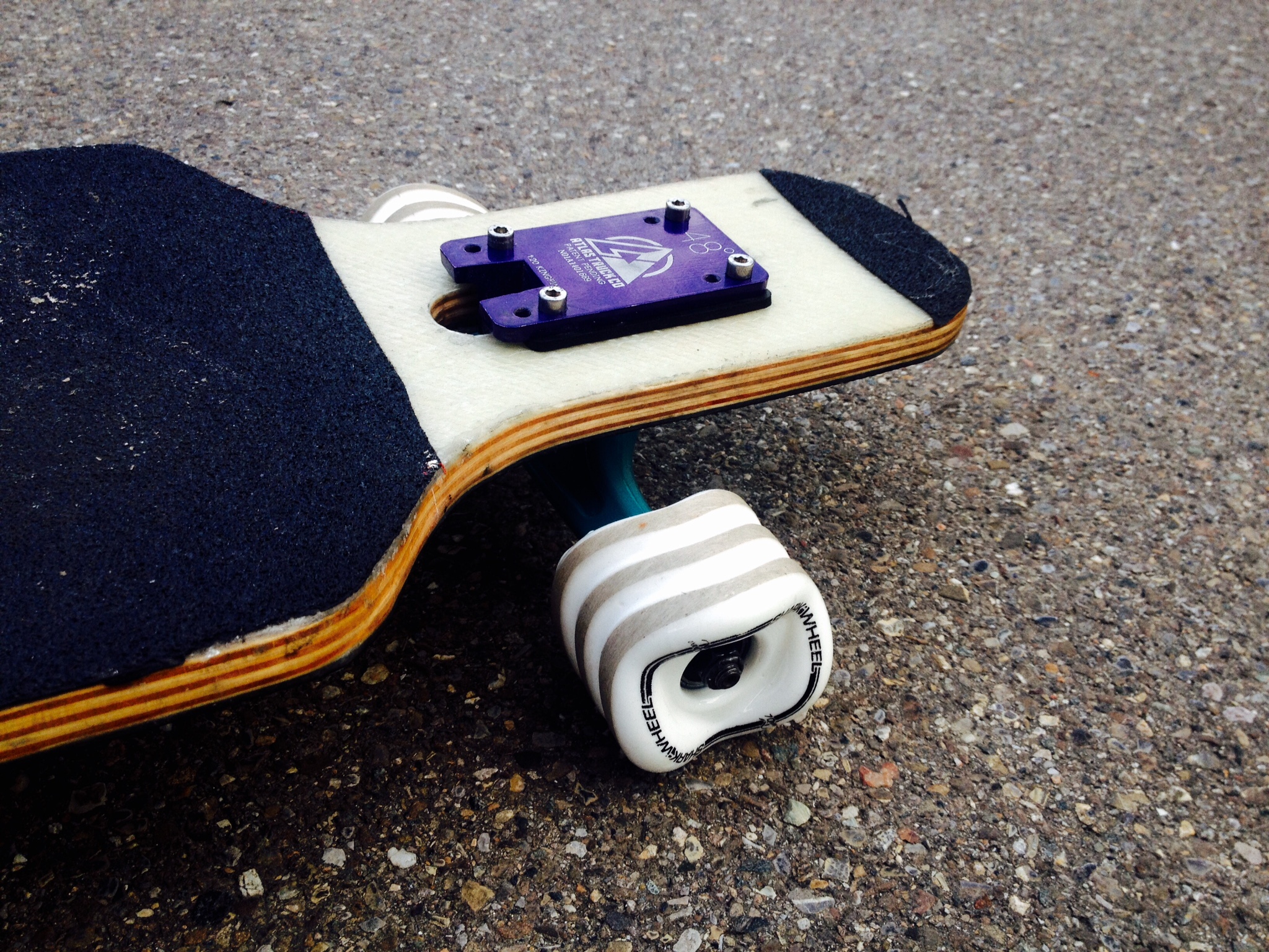 Eckige Longboard-Rollen: Sharkwheels Hands-on & Review