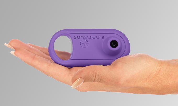 Sunscreenr: Diese Kamera zeigt dir wo Sonnencreme fehlt