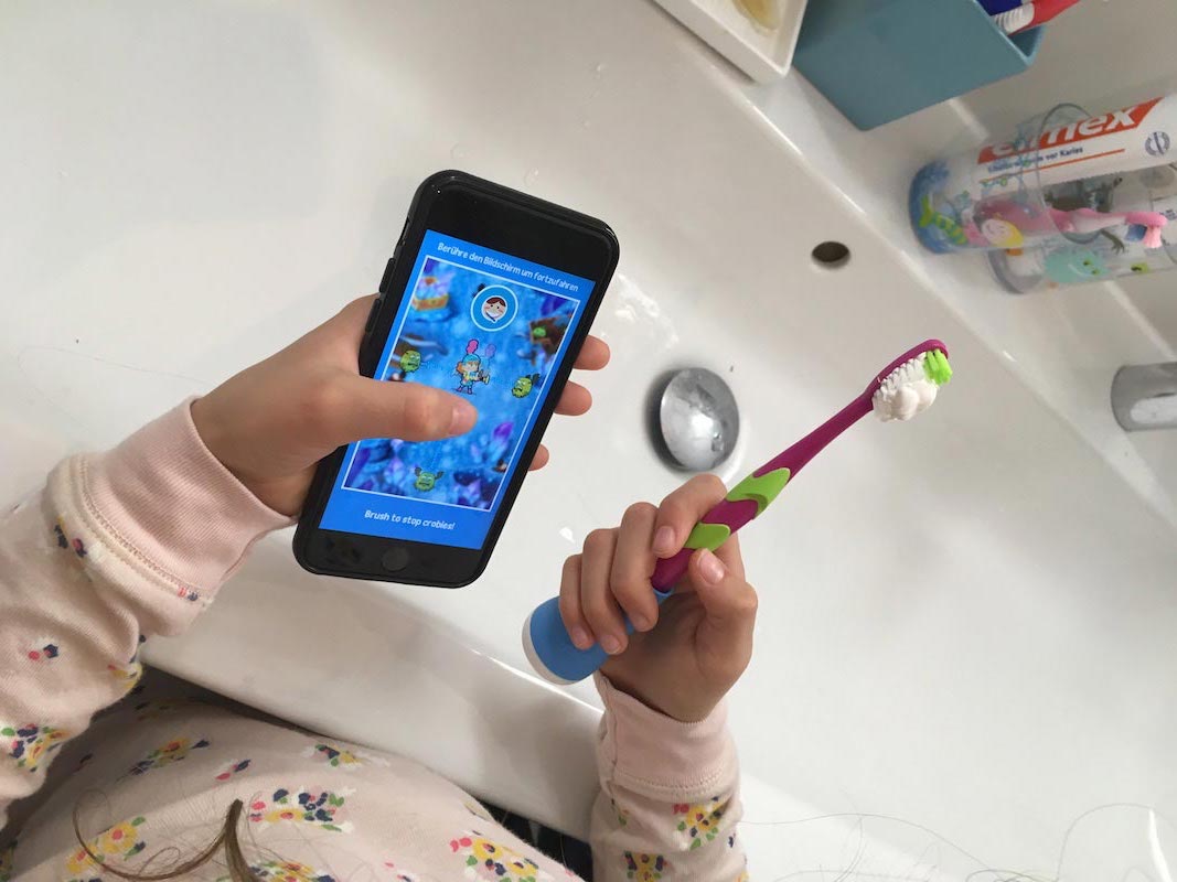 Playbrush im Test: So macht Kindern Zähneputzen Spaß