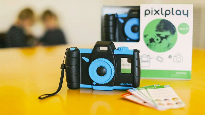 pixlplay smartphone gadget