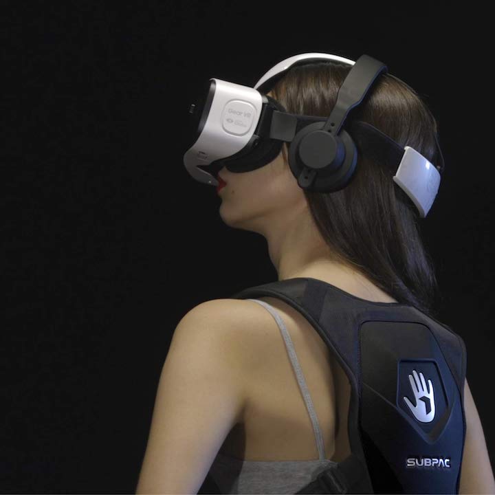 SubPac M2X in Kombination mit VR Brille