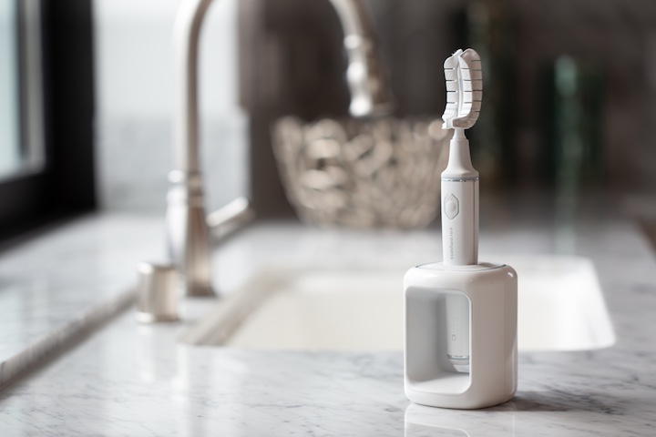 Encompass: Neuartige Zahnbürste putzt in 20 Sekunden