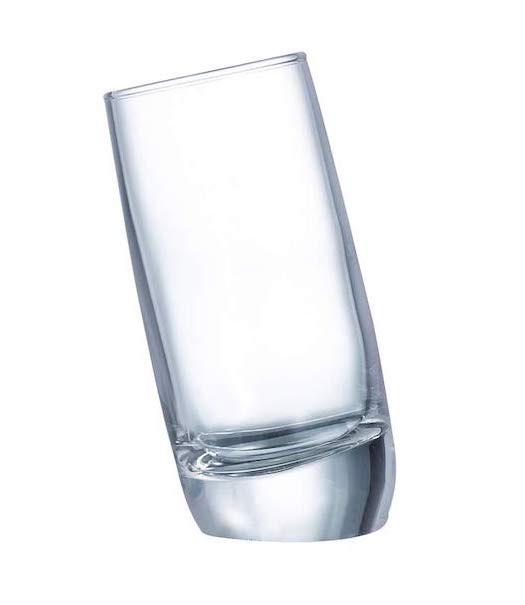 schiefes shotglas lik%C3%B6r getr%C3%A4nk