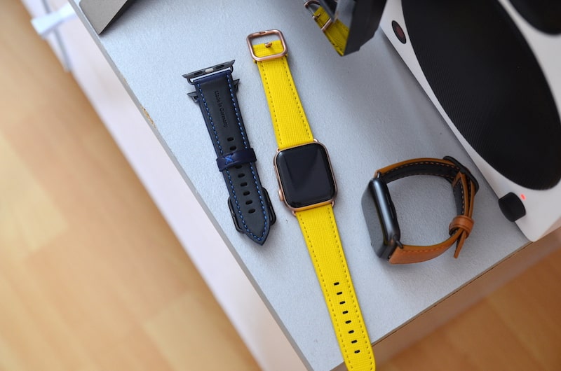 Drei Apple Watch Baender aus Apfel