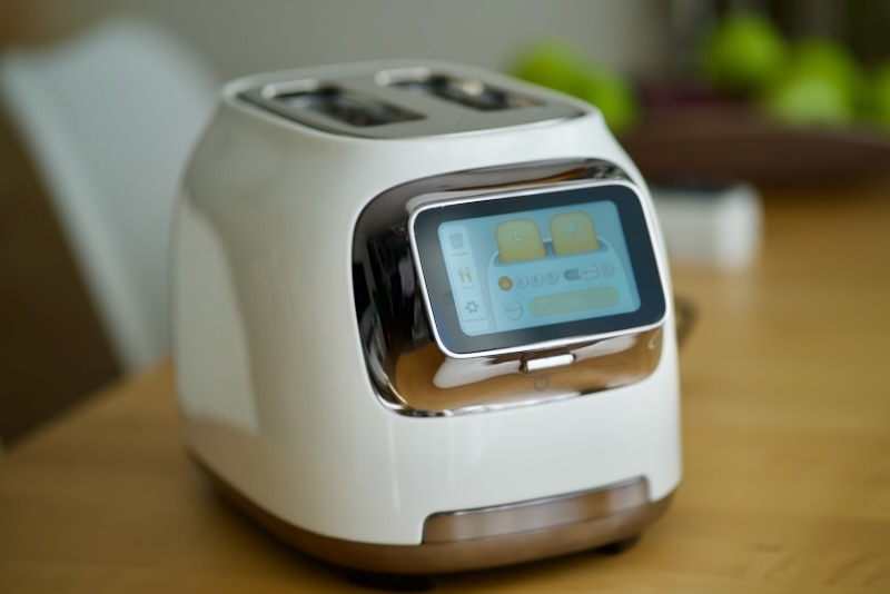 Tineco TOASTY ONE Test: Der smarte Toaster aus der Zukunft