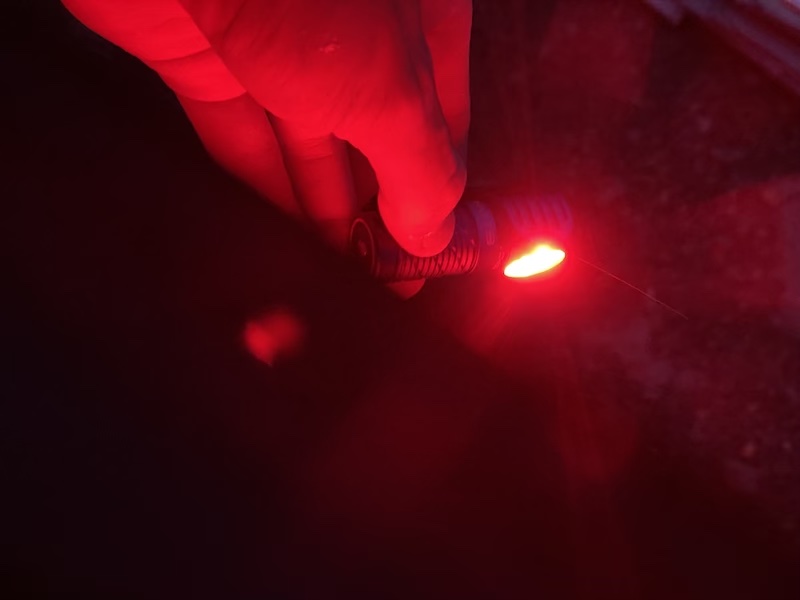Rotes Licht der Multifunktionslampe