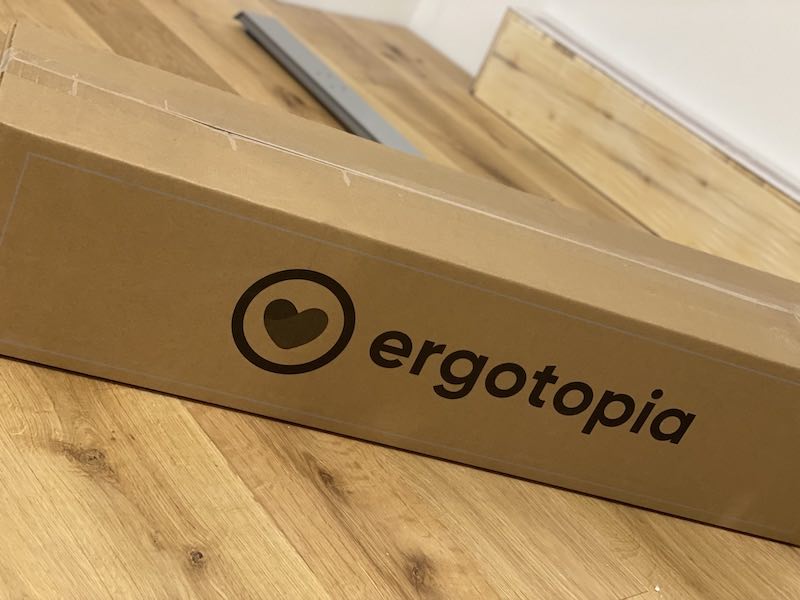 Verpackung Ergotopia Desktopia Pro X