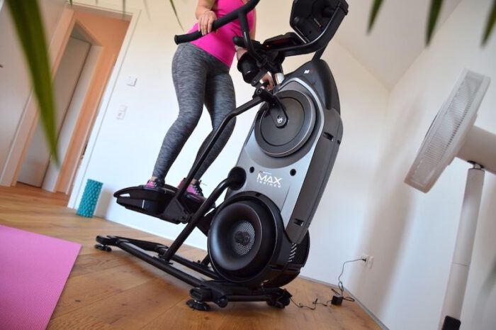 BowFlex Max Trainer M9 Test: Smarter Heimtrainer mit Pfiff