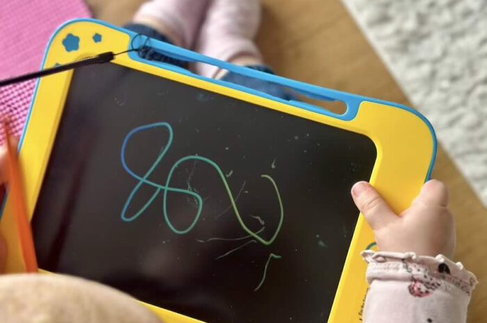 TekFun Schreibtafel Testbericht: LCD-Technik bringt Spaß für Kids