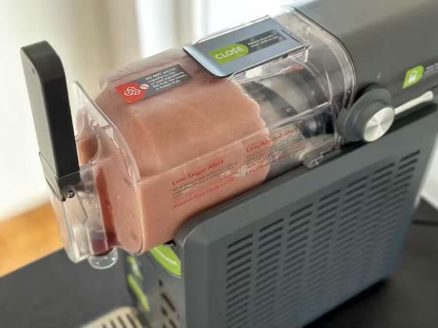Milchshake in Slush Maschine