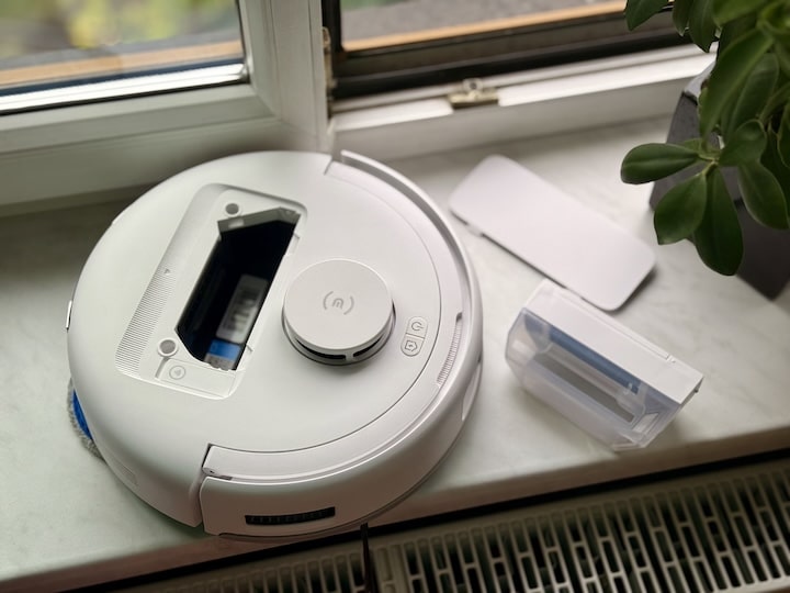 Kleiner Staubtank eines Saugroboters