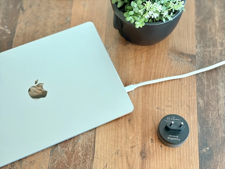 Twelve South PowerCord und PowerBug Test – Meine Eindruck zum Ladeset MacbBook wird mit PowerCord geladen