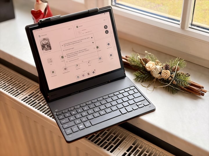 BOOX Note Air5 C im Test: Android E-Ink der Spitzenklasse? Stift an der Seite des Tablets