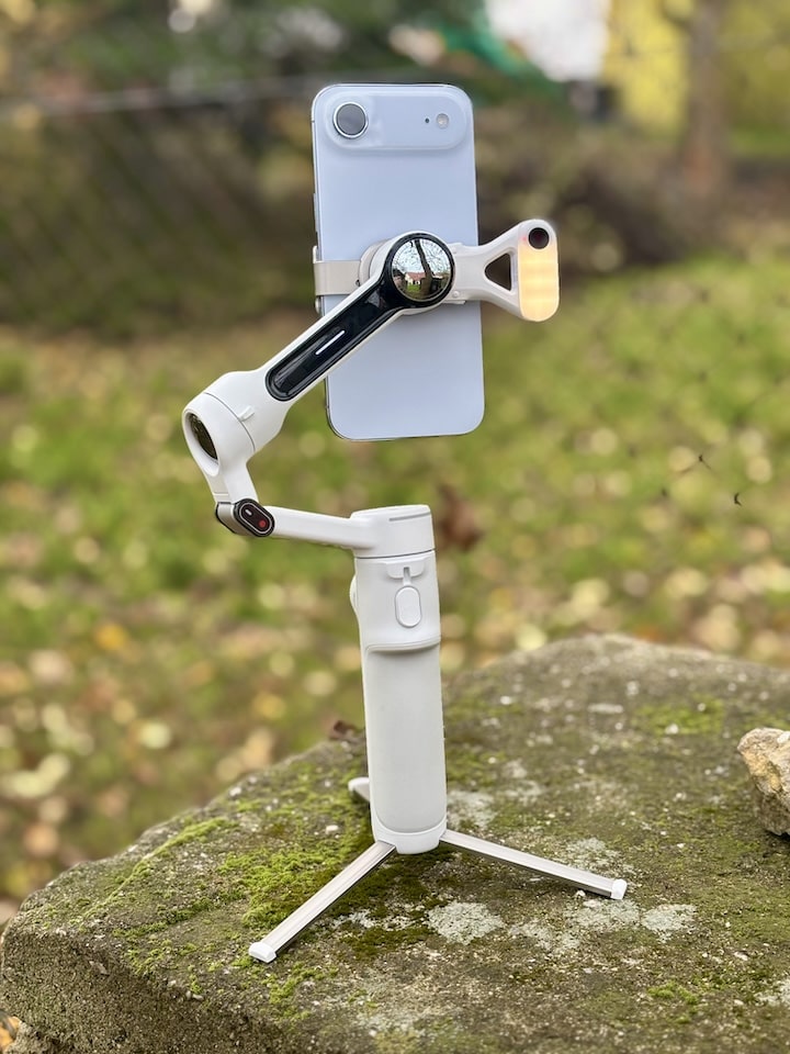 iPhone Air mit Gimbal Licht