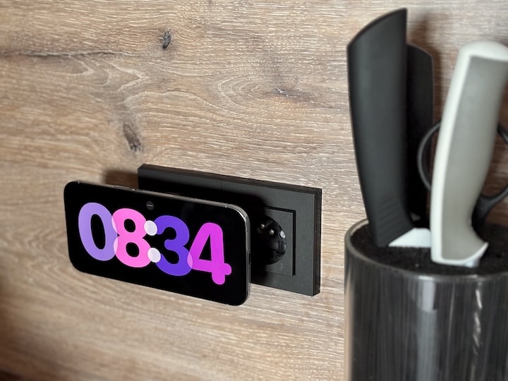 Twelve South PowerCord und PowerBug Test – Meine Eindruck zum Ladeset iPhone Standby Mode am Netzteil mit MagSafe