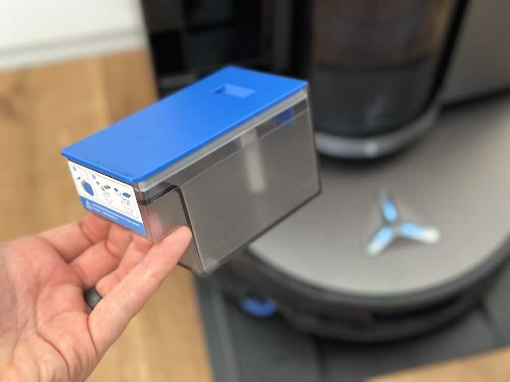 reinigungsmittel tank