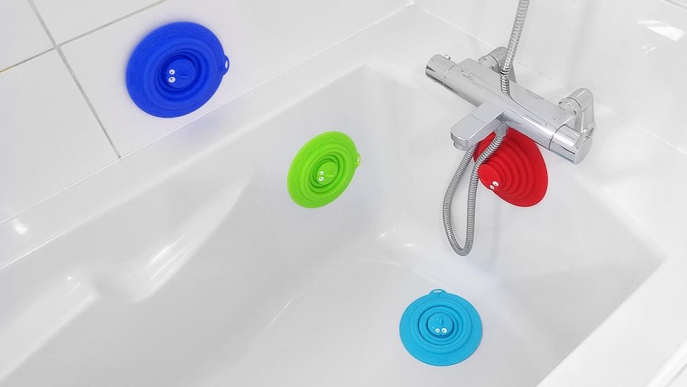 SMASH PLUNGER in der badewanne